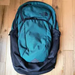 THE NORTH FACE ザノースフェイス　リュック バックパック グリーンのサムネイル