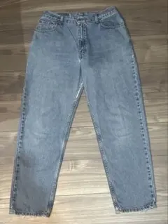 Levi