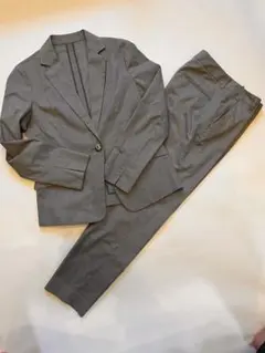 グレー パンツスーツ シングルボタン　ユナイテッドアローズグリーンレーベル　夏