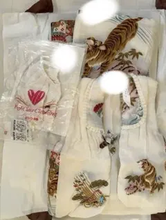 Item thumbnail for item 58cbd4a8-6535-4389-ad2a-f6677fc94569