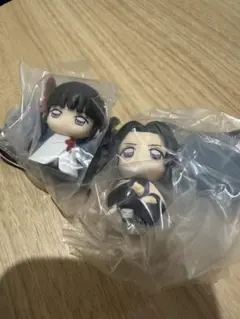 鬼滅の刃　ガチャガチャ　座らせ隊　胡蝶しのぶ　栗花落カナヲ