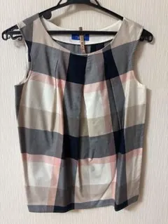 Burberry BLUE LABELノースリーブチェック柄トップス 38サイズ