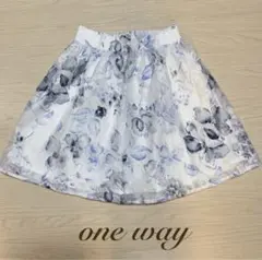 one way スカートのサムネイル