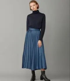 美品　iCB 洗える　レザーライクプリーツスカート　サテン　ロング