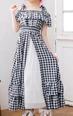 ギンガムチェック　オフショルダーワンピース　夢展望