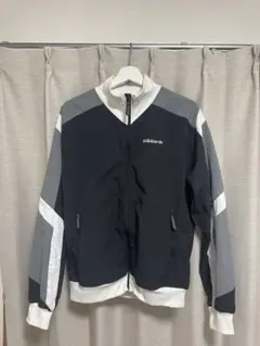 adidas トラックジャケット