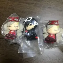 肩ズン　ペルソナ5 ザ・ロイヤル　ガチャガチャ　フィギュア