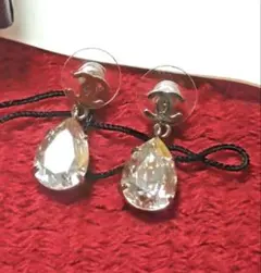 <セール>CHANEL COCOマークピアス♡クリスタルペアドロップ　雫ピアス