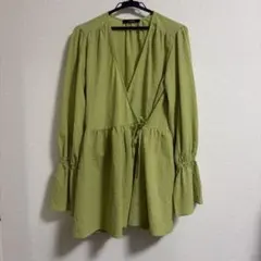 Item thumbnail for item a2ceb88d-9103-49f7-88c3-e4a47c78fcb2