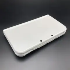 Newニンテンドー3DS LL 本体 ホワイト　タッチペン無し