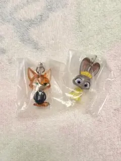 ズートピア2 めじるしアクセサリー ニックB 、ジュディB 匿名配送