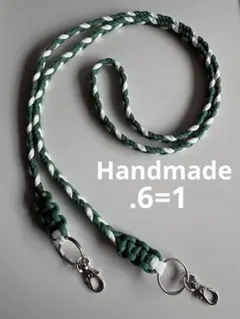 パラコード　スマホショルダーストラップ　ハンドメイド