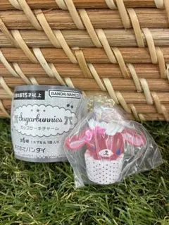 ももうさ　シュガバニ　シュガーバニーズ　カップケーキチャーム ガチャ