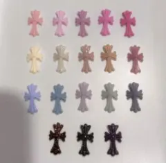 立体クロスパーツ　十字架パーツ　ネイルパーツ