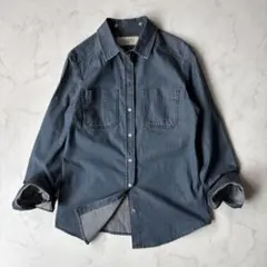 希少 WEEKEND MaxMara シャンブレーシャツ 装飾ボタン 洗えるのサムネイル