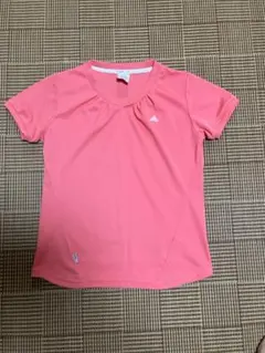アディダス　Tシャツ