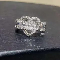 ハート型　モアサナイト　13号　横空きサイズ調整可能　合金製　硬いです