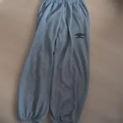 UMBRO ロングパンツ グレー　スウェット