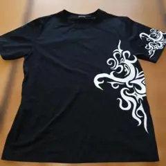 黒 白 トライバル模様 半袖Tシャツ