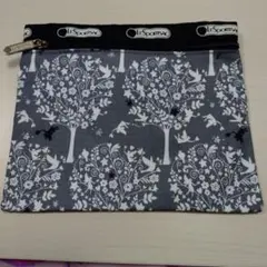 レスポートサック　Lesportsac　モノトーン　ポーチ