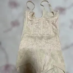 レース素材 ベージュ ボディスーツ 80上下