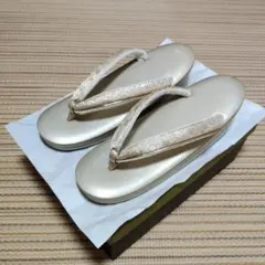 Item thumbnail for item 0fa0f009-2535-4499-8a4f-1bfde10484eb