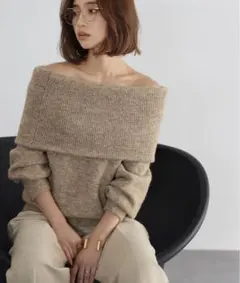 リバーシブルオフショルダーセーター ベージュ