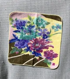 毎田健治　Raku Yuzen 花柄ハンカチ