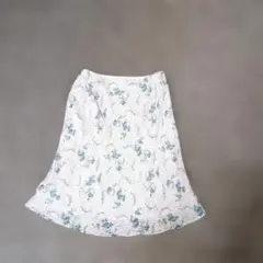 レッセ・パッセ　シフォンスカート　ブルー小花のサムネイル