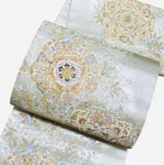 AA14美品　袋帯 六通柄 唐織　金糸　華文　花 正絹 美品 着物