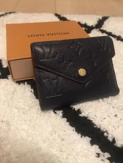 最終値下げ。ルイヴィトン折財布