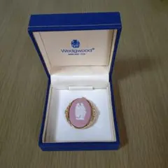 ウェッジウッド　Wedgwood　ブローチ　ピンクのサムネイル