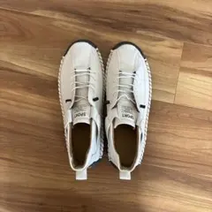 Eleanor & Co Australia ホワイト スニーカー