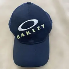 OAKLEY ネイビーキャップ メッシュバック