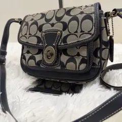 COACH シグネチャー ショルダーバッグ ブラック