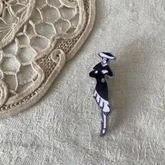 ブローチ アンティーク雑貨