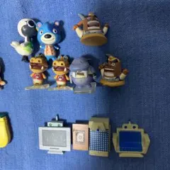 レトロどうぶつの森　キャラクター、家具ミニフィギュアセット