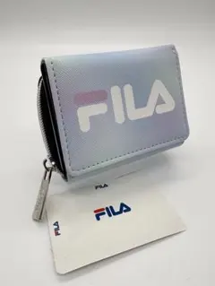 新品未使用　訳あり特価品　FILA 三つ折り財布 グラデーション　ブルーのサムネイル