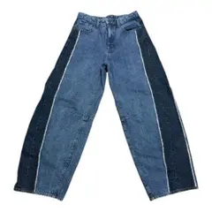 GU 2トーンバレルレッグジーンズ ジーユー　デニム　バレルレッグ
