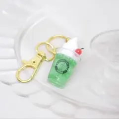 No.210 メロンソーダフロート　キーホルダー