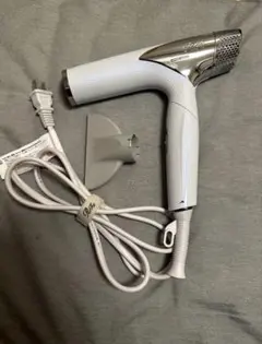 ReFa BEAUTECH DRYER SMART W ジャンク 焦臭い 異臭有 ReFa BEAUTECH DRYER SMART W ジャンク 焦臭い 異臭有 - メルカリ