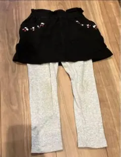 petitmain いちご　刺繍　スカッツ　レギ付きスカート　100cm