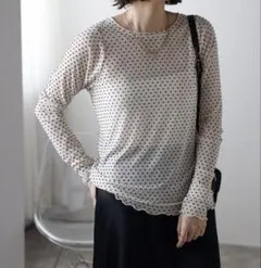 Bonjour Sagan ドットチュールクルーネックトップス