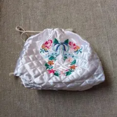 ハンドメイド 巾着袋　弁当袋　キルティング　未使用