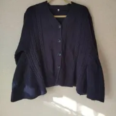 cocaダークネイビー ケーブル編みペプラム カーディガン