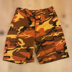 迷彩柄　ハーフパンツ　オレンジ
