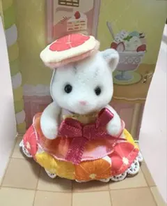 【匿名配送】シルバニアキラキラくじ　ハッピースイーツ　D賞　ゆきヒョウの赤ちゃん