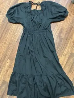 バックリボンロングワンピース　黒