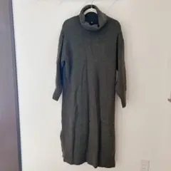 ユニクロ スフレヤーンタートルネックワンピース グリーン