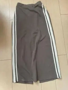 サイドライン ロングスカート